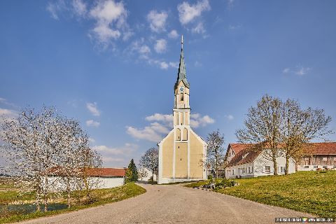 Gemeinde Massing Landkreis Rottal-Inn Anzenberg Wallfahrtskirche Mariä Heimsuchung Außen (Dirschl Johann) Deutschland PAN